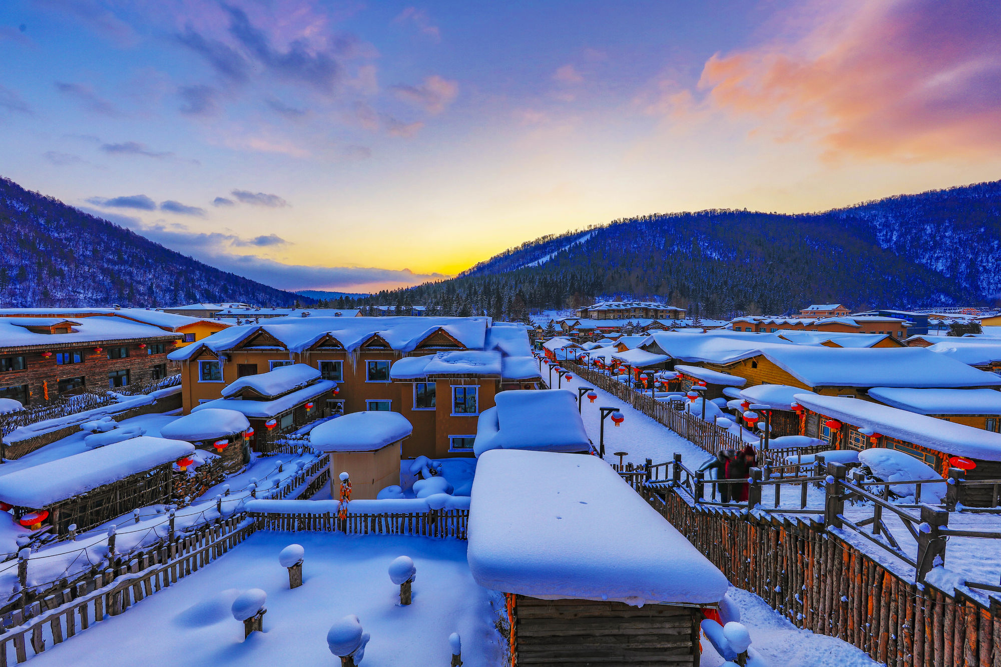 雪乡景区大年初三将闭园？不实！雪乡之旅，一场美丽的误会与揭秘之旅