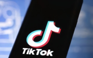 中方回应特朗普要求TikTok 50%所有权，一场全球化的数字博弈