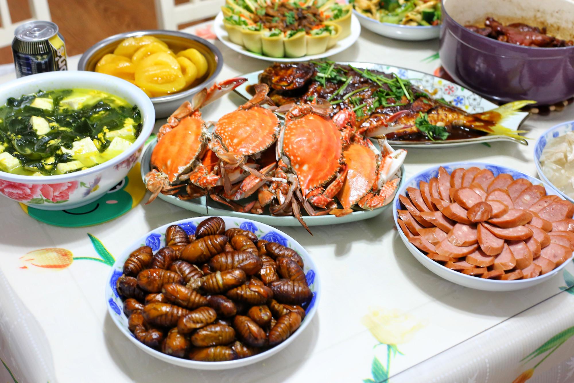 00后掌勺年夜饭，新时代的烹饪风潮